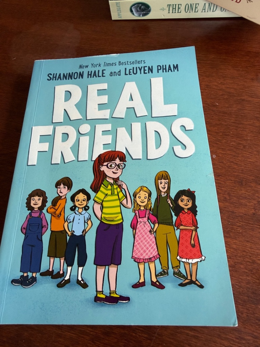 Real Friends by Shannon Hale & LeUyen Pham - Blue Graphic Cover